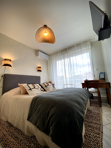 Bedroom 5, Chambres Elegance – Parc Bordelais, Gironde