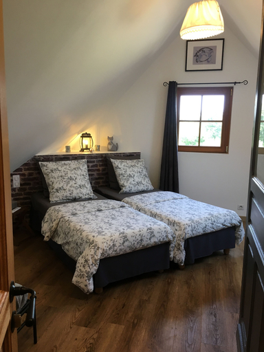 Bedroom 4, Paardenhof Guesthouse, Nord