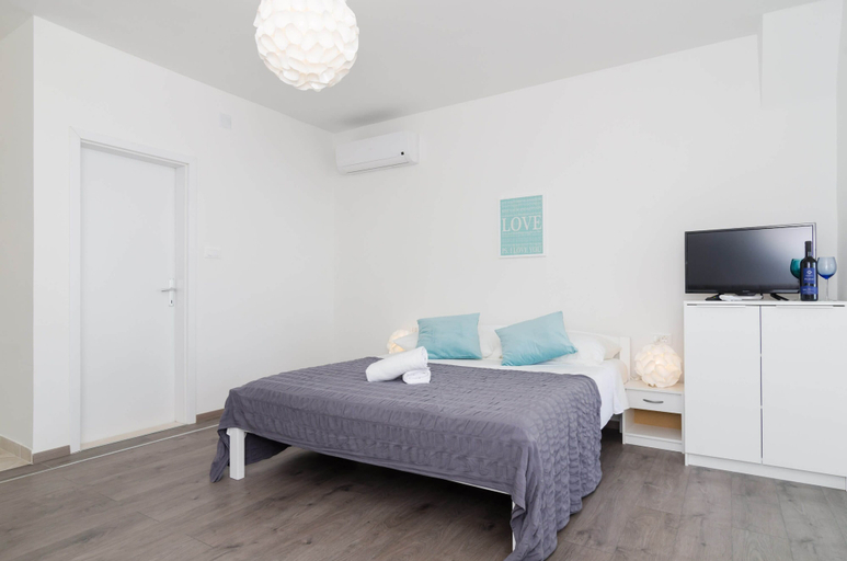Bedroom 3, Cin & Co Central Apartments, Dubrovnik