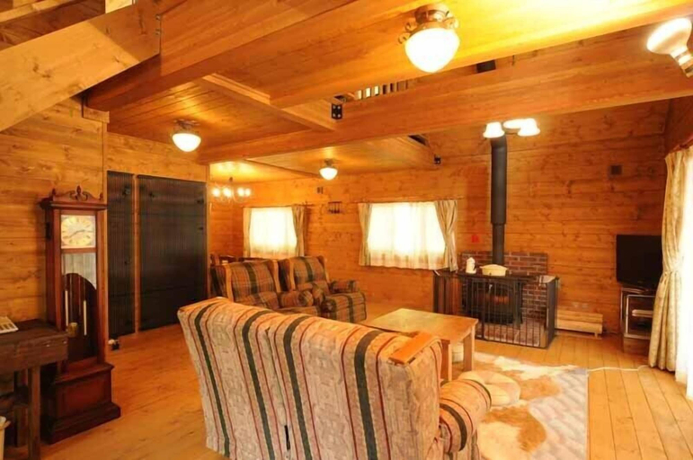 Others 5, Log Cottage Epoch, Hakuba