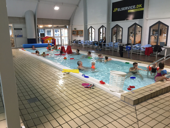 Sport & Beauty 4, Rødding Centret - Hostel, Vejen