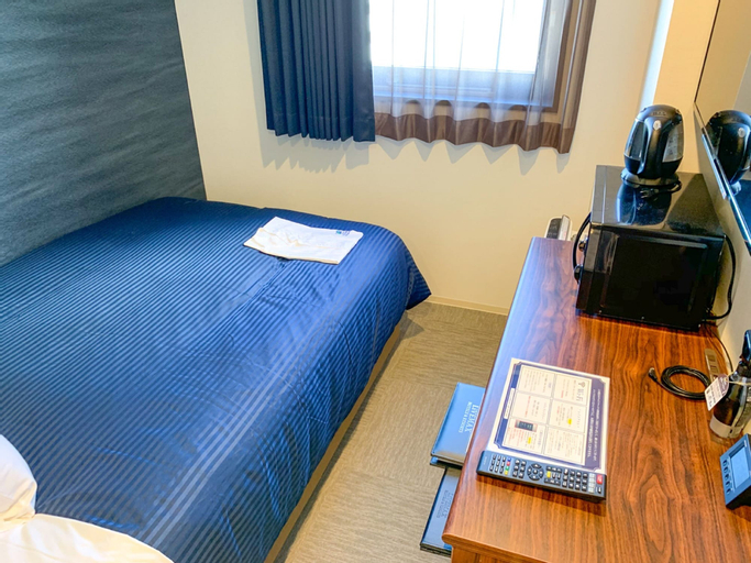 Bedroom 12