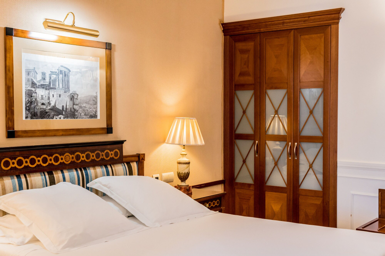 Bedroom 3, Guadalpin Suites, Málaga
