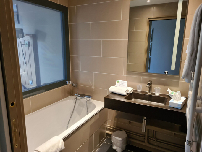 Bathroom 5, La Bastide du Cantal, Cantal