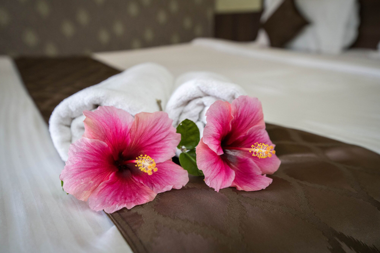 Bedroom 4, Umbrella Inn, Satara