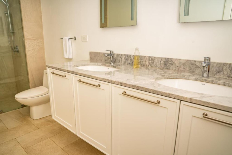 Bathroom 4, Pavones Point, Golfito