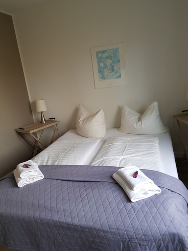 Bedroom 2, HausÜberLand, Vorpommern-Rügen