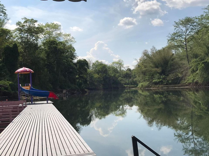Others 3, The Raft Land, Thong Pha Phum