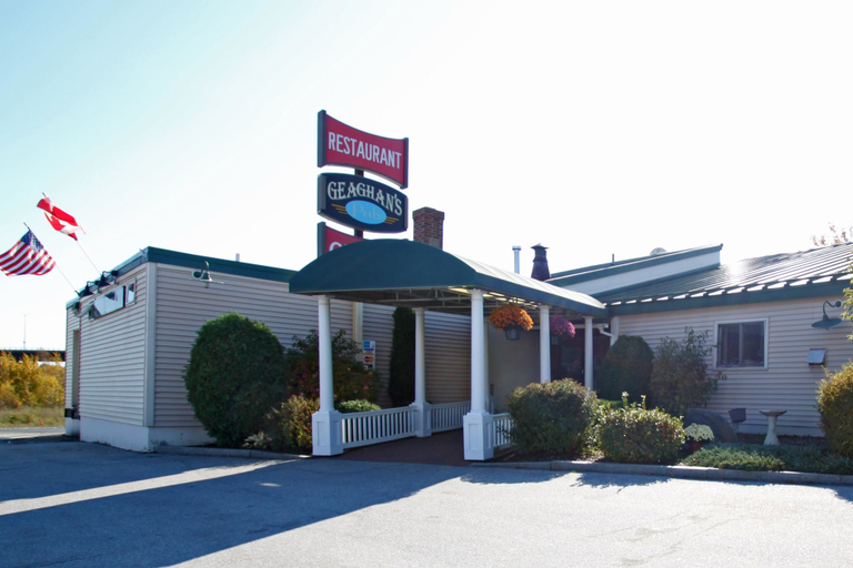 Exterior & Views 2, Fireside Inn & Suites Bangor, Penobscot