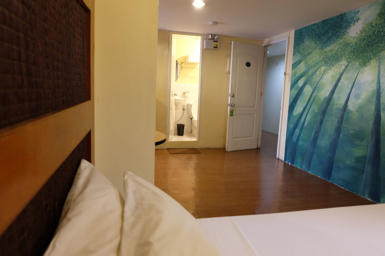 Bedroom 8