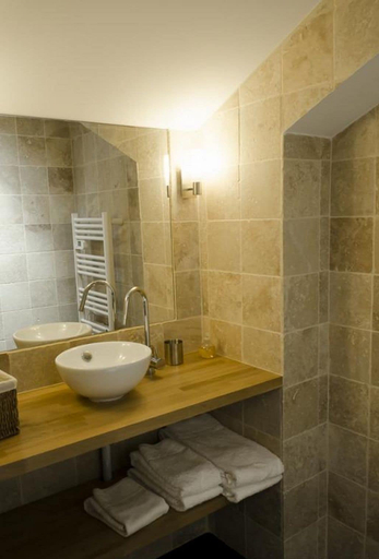 Bathroom 5, Villa La Maternité, Ain