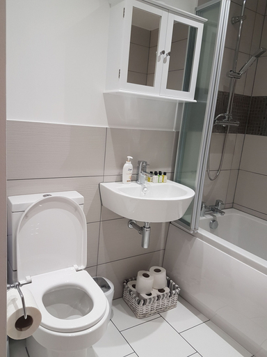 Bathroom 4, Genesis Home Serviced Apartment, Coventry