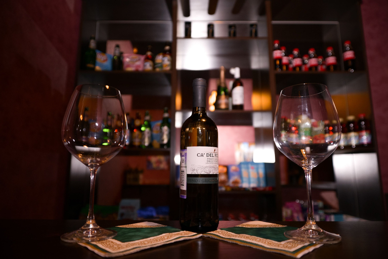 Food & Drinks 5, Niagara hotel, Samara