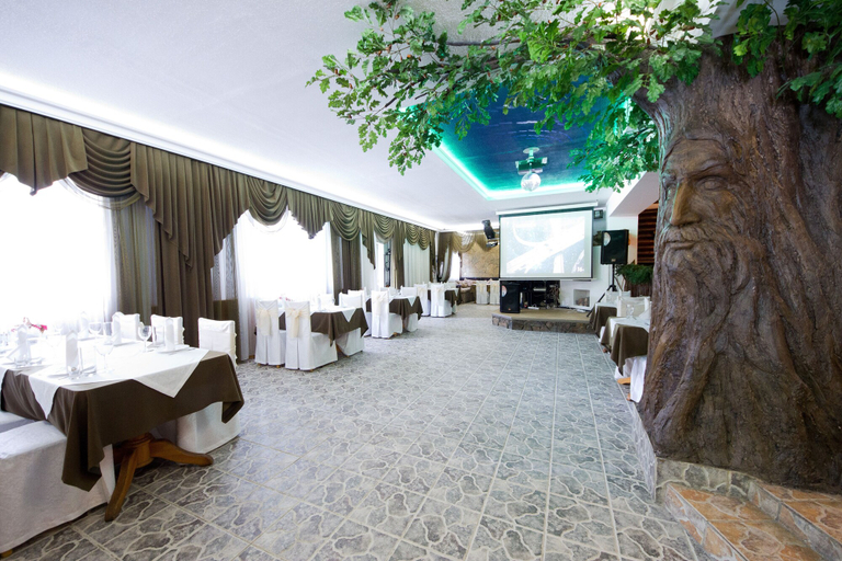 Food & Drinks 4, Hotel Sibir, Ekaterinburg gorsovet