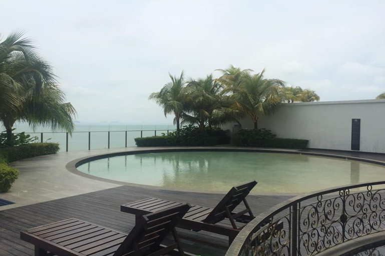 Vinz at Silverscape Luxury Residence, Malacca City