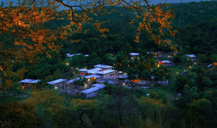 Others 5, The Kikar Lodge, Rupnagar