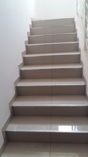 Others 5, Un appartement de Standing sur la VDN, Dakar
