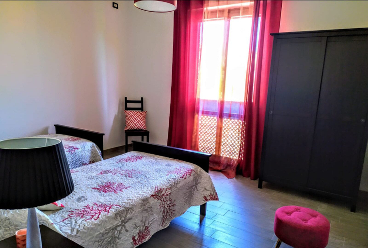 Bedroom 4, B&B Libellula, Carbonia-Iglesias