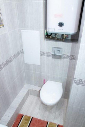 Bathroom 4, Apartment on Amurskaya St. 3, Vladivostok gorsovet