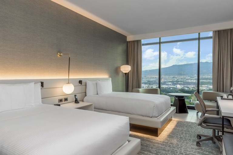 Bedroom 3, Hilton San Jose La Sabana, San José