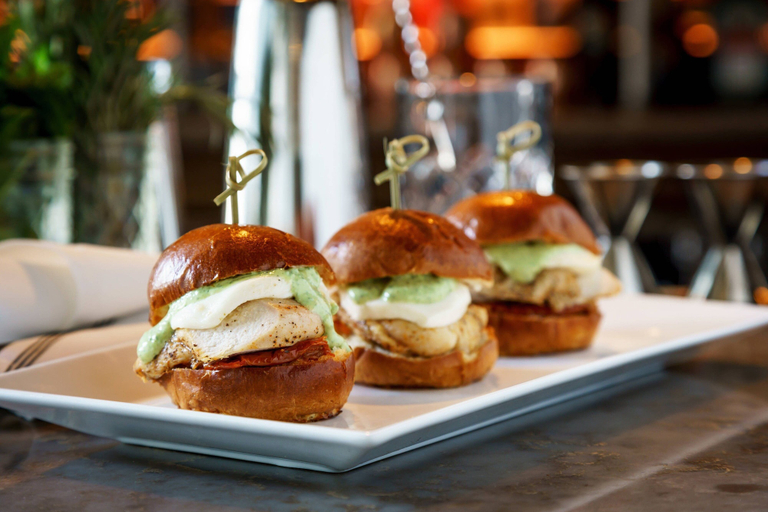 Food & Drinks 5, Springhill Suites by Marriott Chicago Downtown/ River North, Cook
