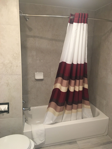 Bathroom 4, Caravan Motel, Niagara