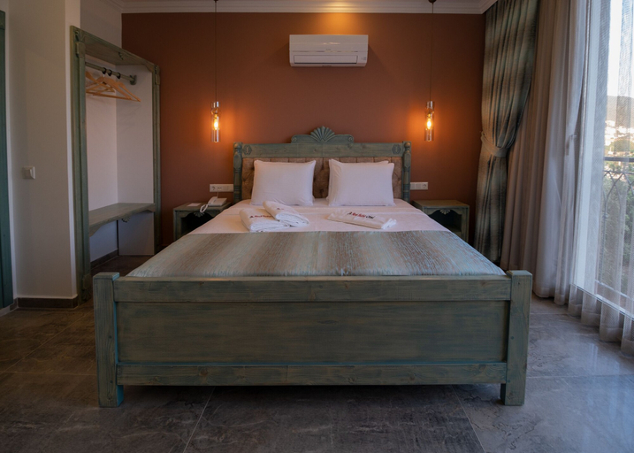 Bedroom 4, Noel Baba Hotel, Kaş