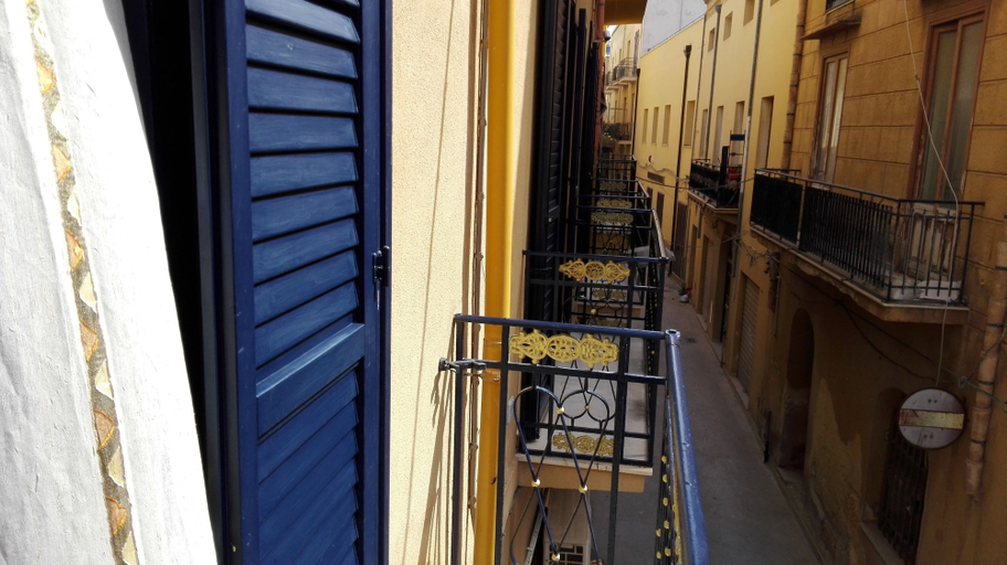 Others 5, Mirabilia Arab House, Trapani