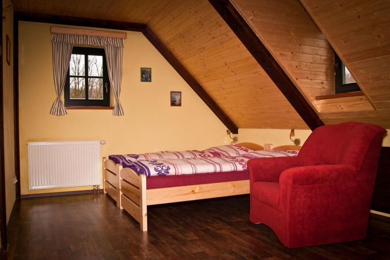 Bedroom 2, Rudnik Krp460 in Rudn k, Trutnov