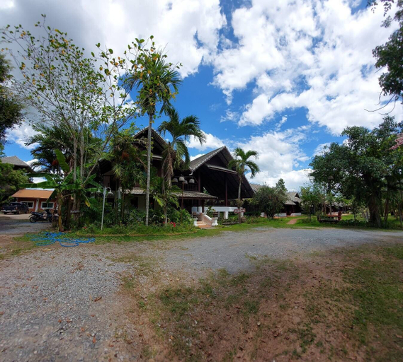 Exterior & Views 2, Apirata Resort, Muang Nan