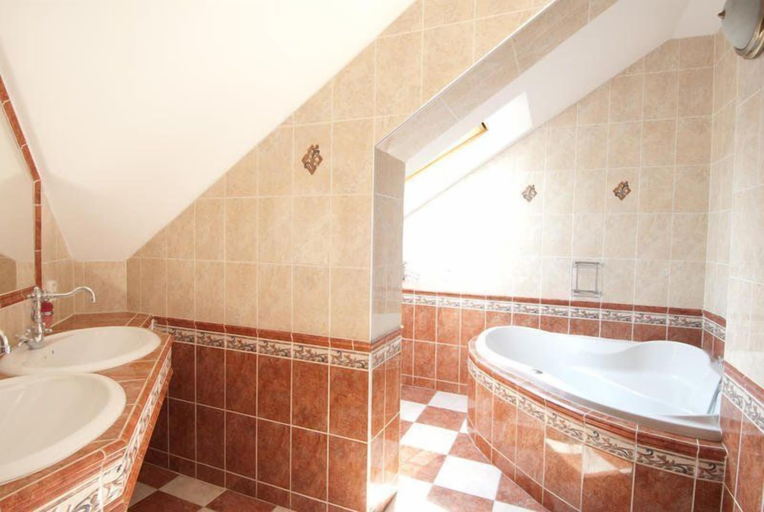 Bathroom 3, Hotel Bohemia, Cheb