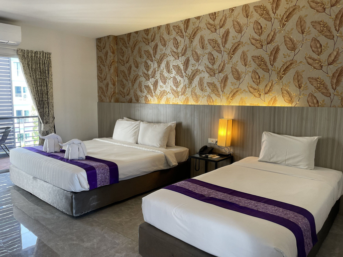 Bedroom 4, Embryo Hotel, Pattaya