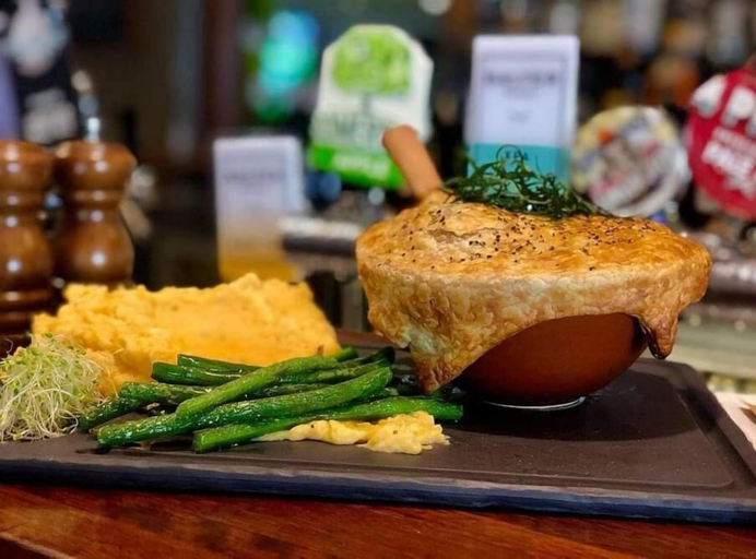 Food & Drinks 5, The Bowral Hotel, Wingecarribee