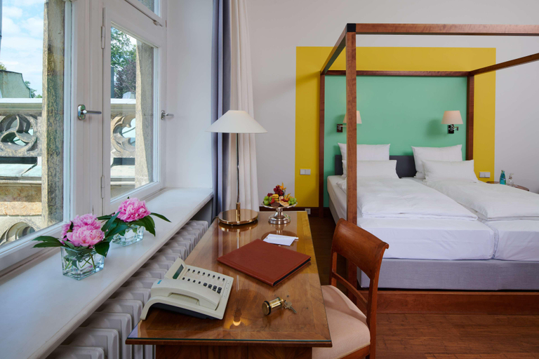 Bedroom 3, Schloss Eckberg, Dresden
