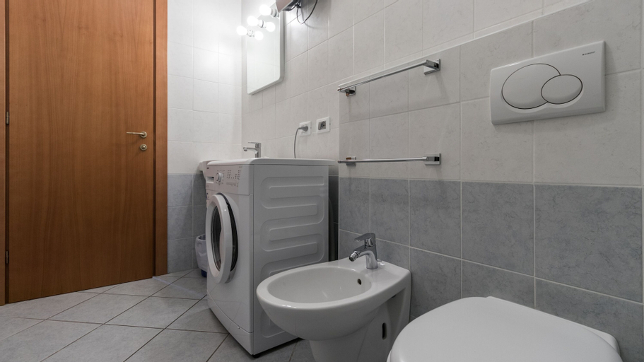 Bedroom 4, Residence Il Poggio, Savona