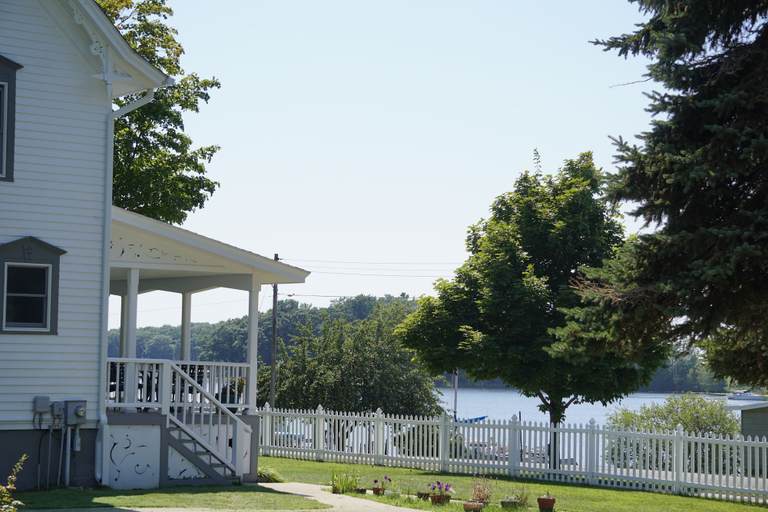 Exterior & Views 2, The Swan House, Manistee