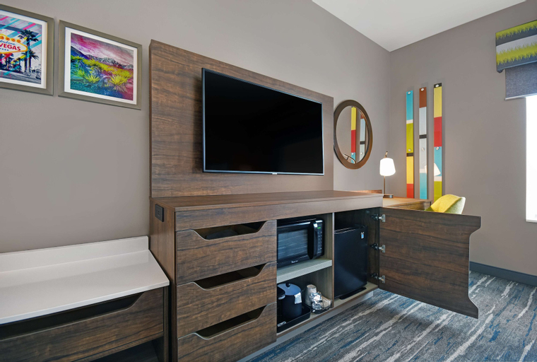 Bedroom 16