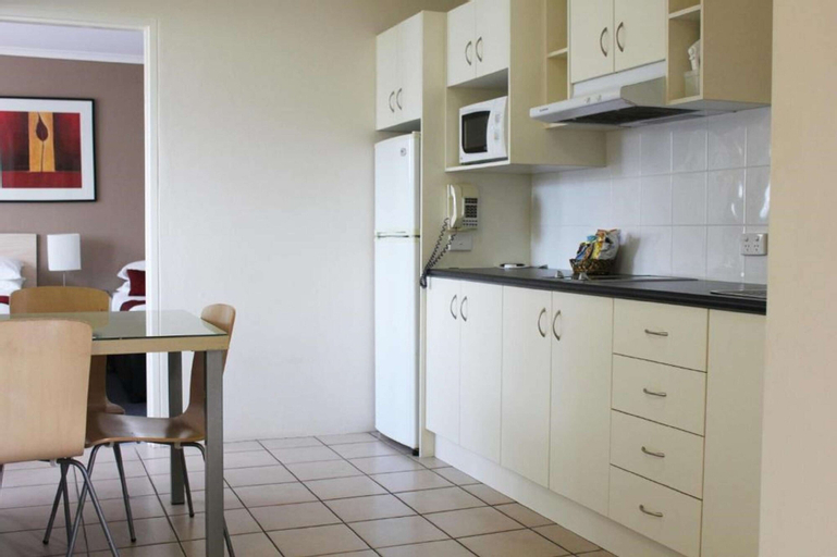 Dining Room 19