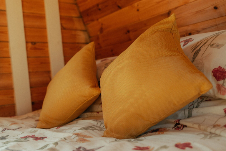 Bedroom 2, Glamping in Wiltshire the Green Knoll is a Charm, Wiltshire