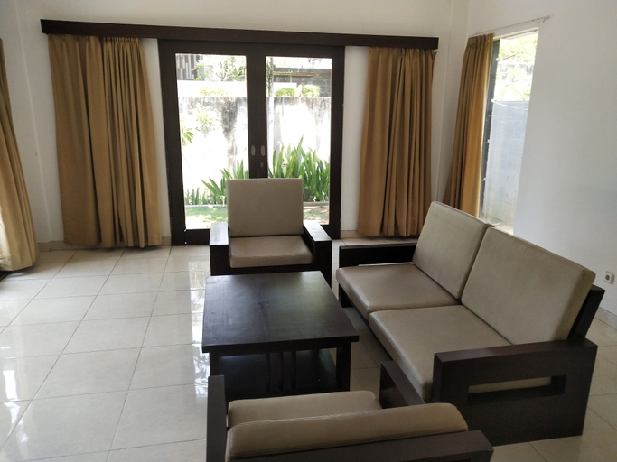 Others 5, Villa Glas, Badung