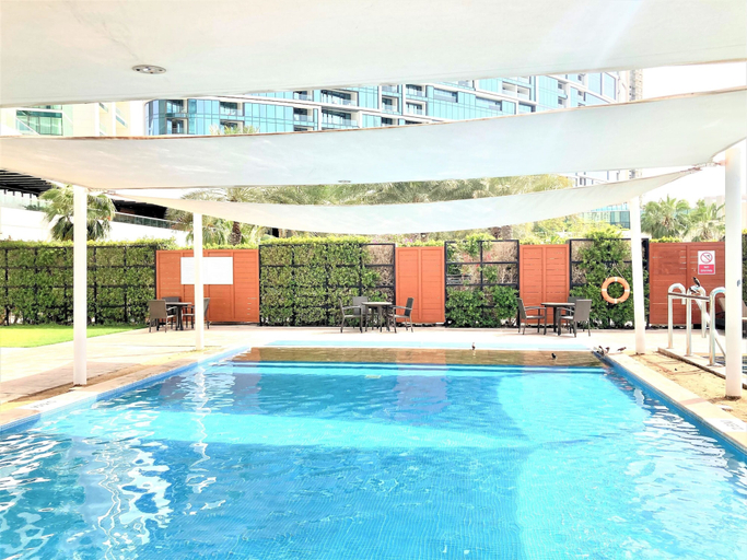 Sport & Beauty, Luxurious Stay at the Walk JBR, Dubai
