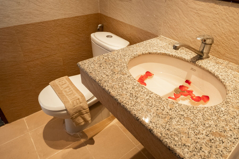 Bathroom 4, Superpro Samui, Ko Samui