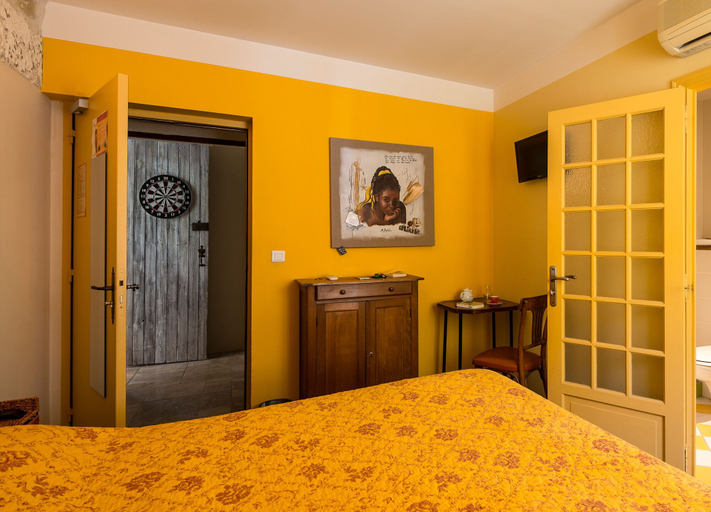 Bedroom 2, Mas Vidau Porte des Alpilles, Bouches-du-Rhône