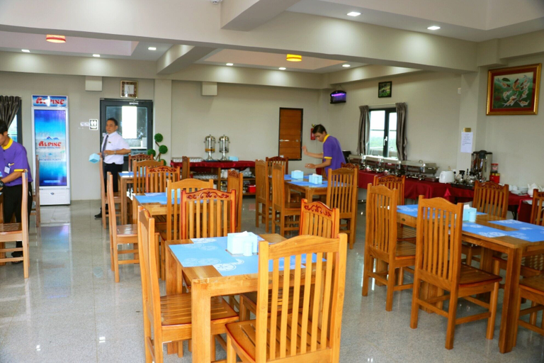 Food & Drinks 4, Sat Sun Hotel, Yangon
