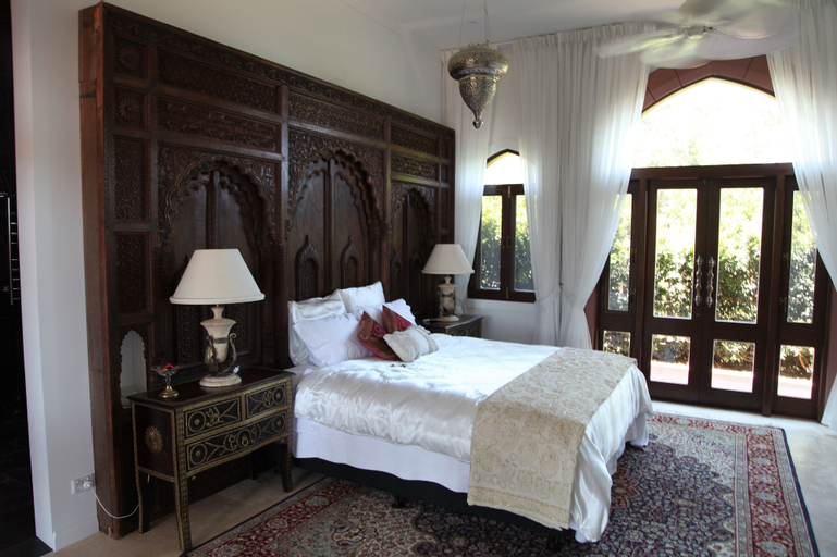 Jodhai Bai Retreat, Tweed  - Tweed-Heads