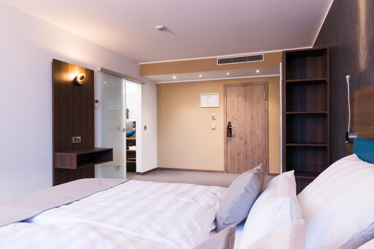 Bedroom 3, Steinberger Hof, Offenbach