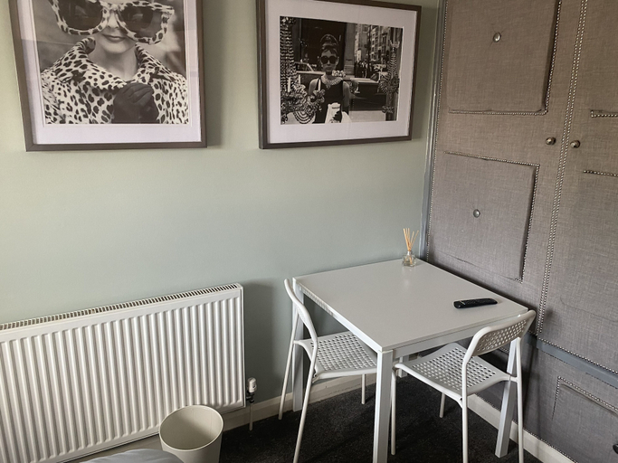 Others 4, Wellbrook Rooms, Hertfordshire