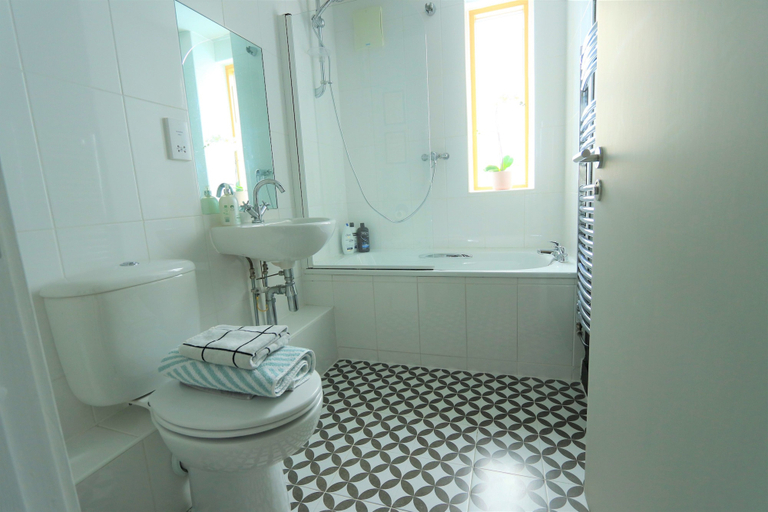 Bathroom 2, Ecohome on the canal, Coventry