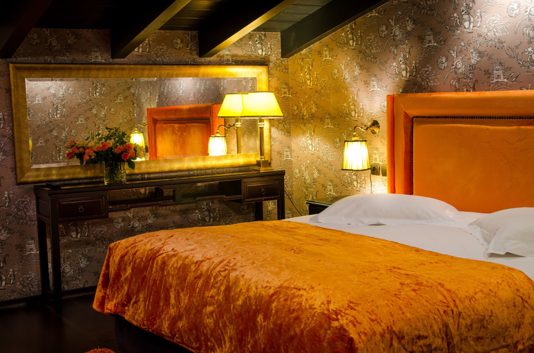Bedroom 3, Maison Grecque, West Greece