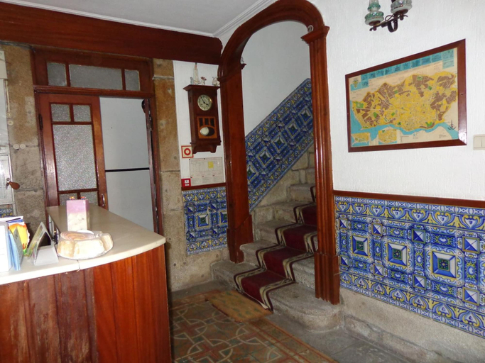 Others 5, Residencial Portuguesa, Porto